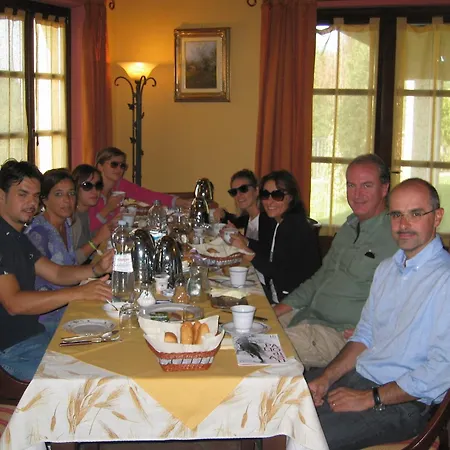 Cascina Bellavista Bed & Breakfast 3*