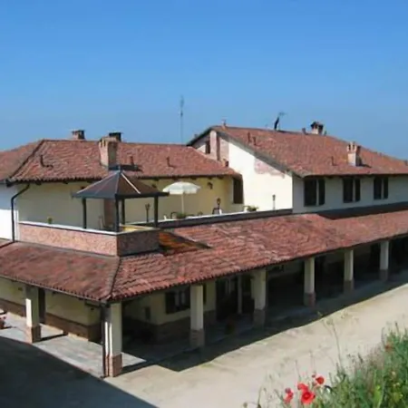 Cascina Bellavista Bed & Breakfast Tigliole